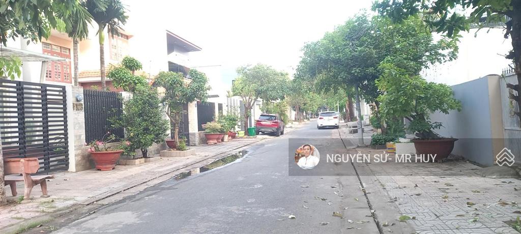 Bán lô đất biệt thự khu víp kdc bửu long, gần công viên, dt 10 x 20,5m = 205m giá 11 tỷ, biên hòa