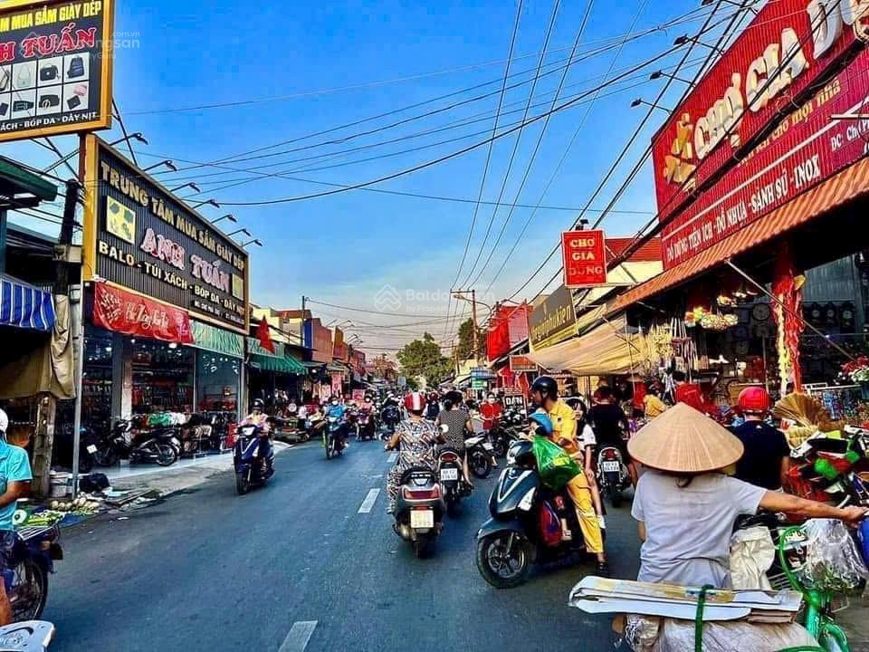 Bán đất sổ riêng 500m2 mặt tiền chợ gần trường tiểu học phường trảng dài