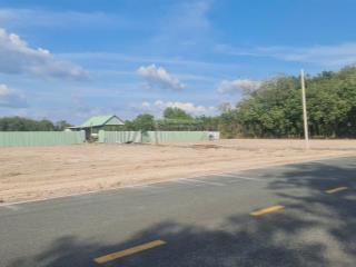 Bán gấp lô đất mặt tiên kinh doanh đường cao bá quát kcn minh hưng chơn thành