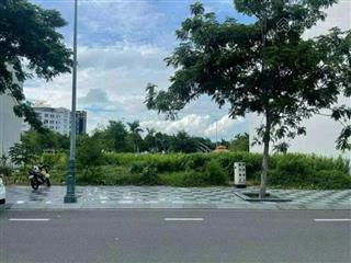 Giảm 300tr bán nhanh lô đất ngay quốc lộ 51, 105m2 giá 2tỷ150