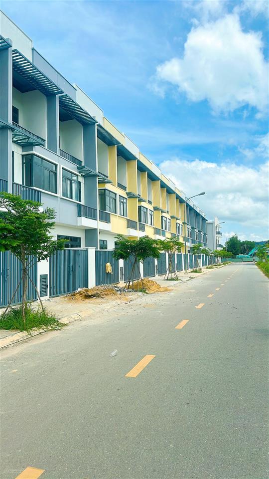 Bán nhà liền kề diện tích sử dụng 118m2 thị xã trảng bàng tỉnh tây ninh