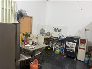 Cần bán gấp nhà gần đường phạm văn đồng