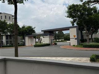 Bán căn small 2 mặt thoáng, swanpark  đông sài gòn