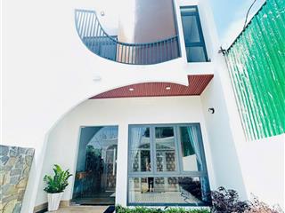 Nhà mê mới 100% full nội thất cực xịn đầy đủ các công năng chỉ việt sách valy vào ở