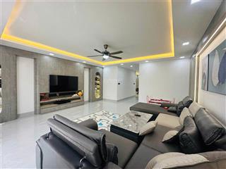 Nhà 4 tầng hoàn thiện nội thất khu milano