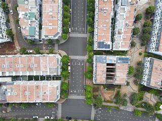 Nhà 4 tầng hoa hậu góc 2 mặt tiền tôn đức thắng 215m2