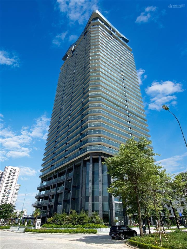 Cần bán căn hộ 08 view thành phố sunshine golden river giá 22 tỷ