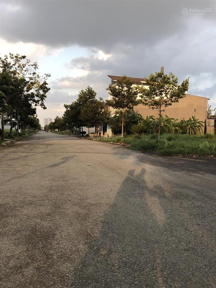 Nền đất sổ cá nhân kdc px cảng sài gòn, nhà bè, 117.5m2, đg 12m giá 62tr/m2 sh. 0933 490 ***