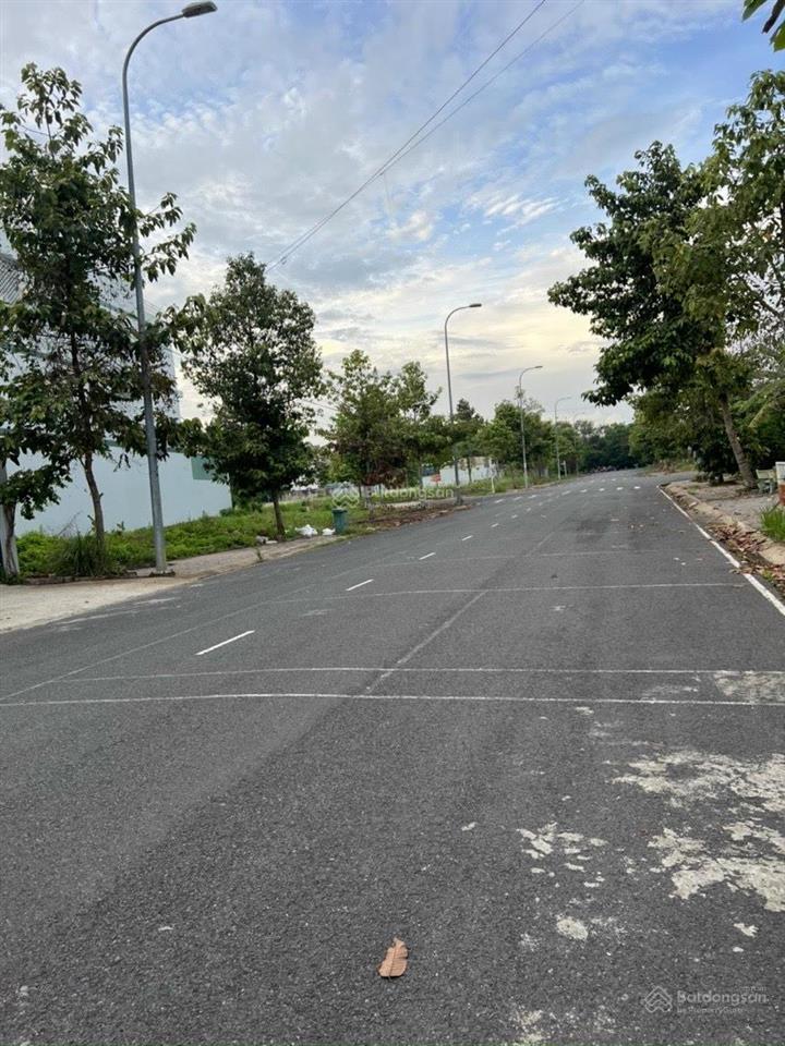 Nền đất sổ cá nhân kdc px cảng sài gòn, nhà bè, 117.5m2, đg 12m giá 62tr/m2 sh. 0933 490 ***