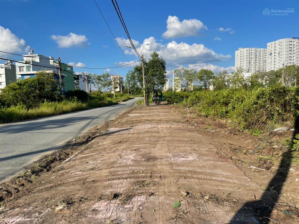 Nền đất cotec phú xuân nhà bè, 83.5m2, đường 12m thông ubnd, sổ đỏ cty, giá 3tỷ890.