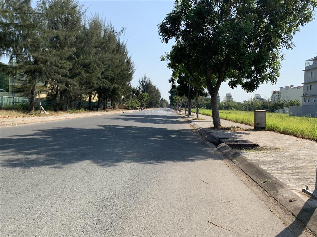 Nền n.phố 144m2 đg số 1  20m đ/diện c.viên hg tây nam kdc px vạn phát hưng giá 55tr/m2.0933 490 ***