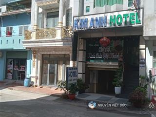 Bán gấp dãy trọ 14 phòng ngay cổng kcn sóng thần sát ql1a thủ đức thu nhập cao quản lý dễ
