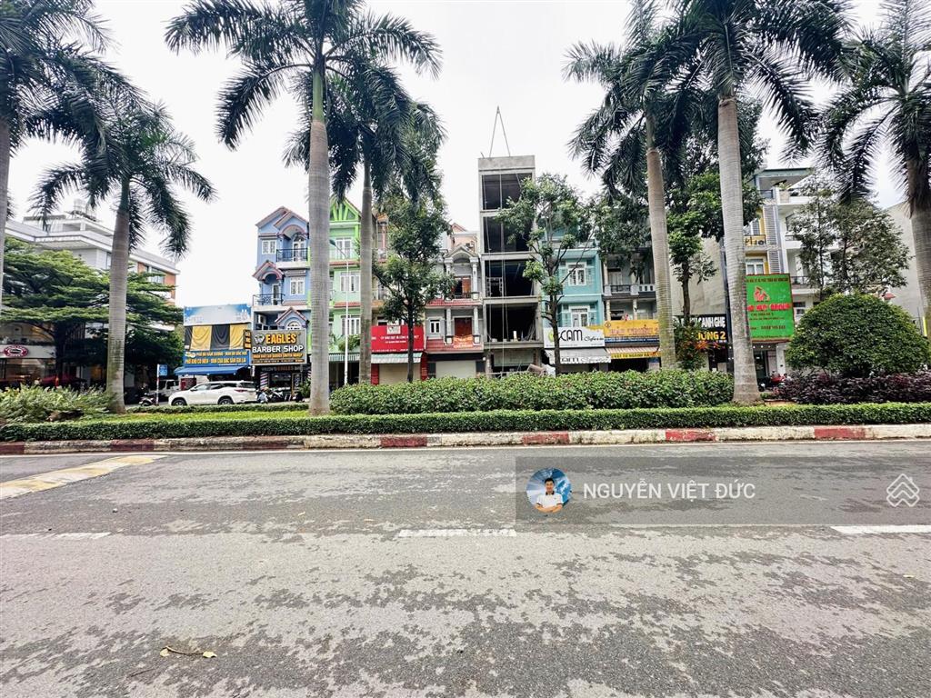 Bán đất 120m2 mặt tiền đường gs1 ngay gần chân chung cư  go dĩ an và vòng xoay quảng trường
