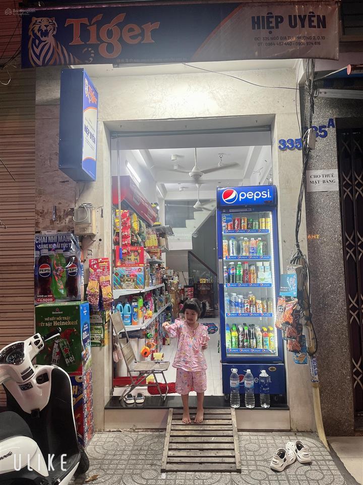 Mặt bằng nhà cho thuê ngô gia tự, phường 2, quận 10. dt 2.4 x 10m