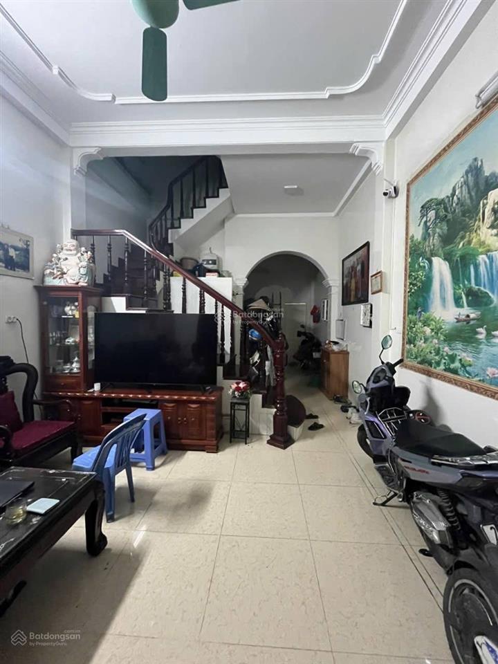 Cho con du học mỹ bán nhà mặt phố kđt văn quán. ôtô tránh nhau 45m2 mt 4.5m 13.7 tỷ