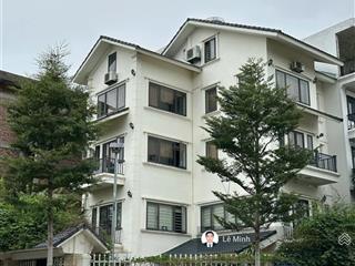 Lô góc biệt thự đường đôi vạn phúc 200m4 mt 10m giá 48 tỷ có tầng hầm nội thất nhập khẩu nhật bản