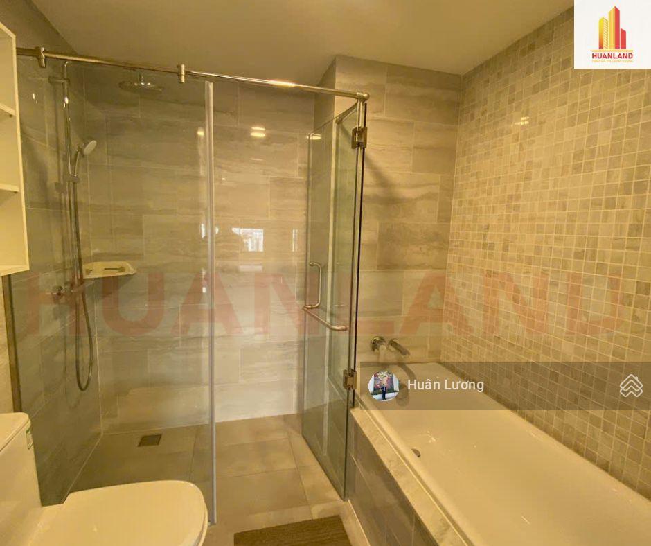 Giảm giá mạnh từ 3  5 triệu cho nhiều căn hộ 2pn tại kingdom, đặc biệt có suất đậu xe ô tô