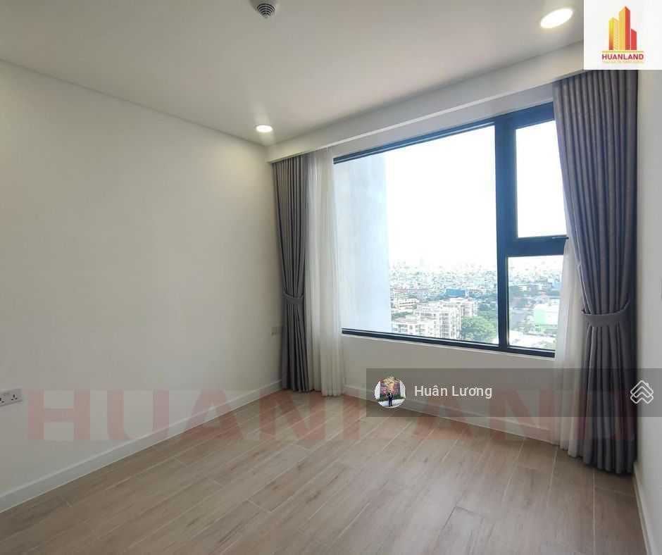 Bán căn hộ 2pn  73m2 view thoáng tại kingdom 101, q10 đặc biệt đã có sổ hồng! xem nhà 0909 253 ***