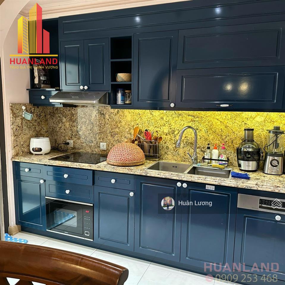 Bán căn hộ hà đô centrosa quận 10 gần metro, 2pn 2wc view thành phố, nội thất đẹp giá nhỉnh 10 tỷ