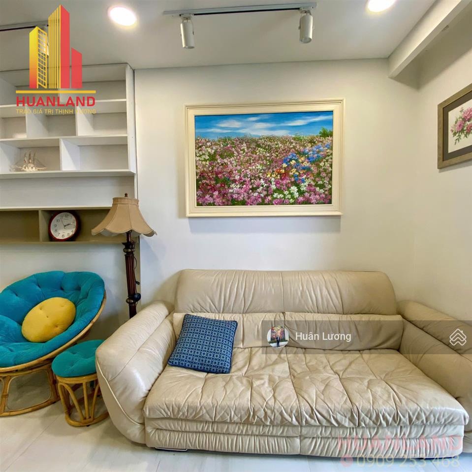 Bán căn hộ 2pn  79m2 view thành phố thoáng mát, đặc biệt đã có sổ hồng tại kingdom 101, q10