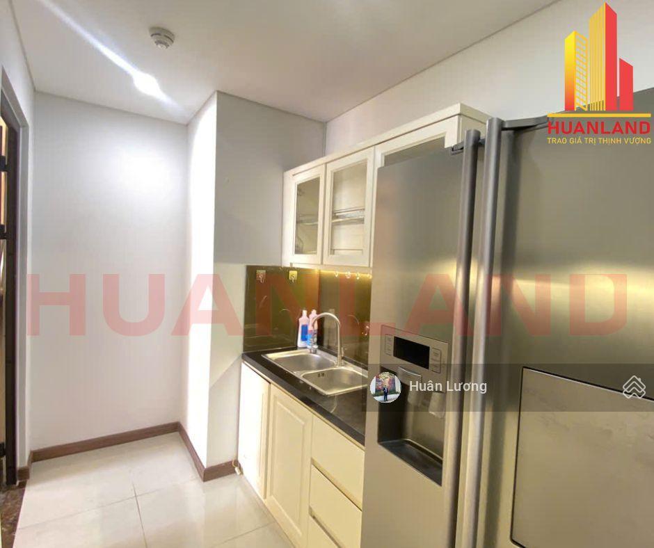 Bán căn hộ hà đô centrosa quận 10 gần metro, 2pn 2wc view thành phố, nội thất đẹp giá chỉ 9,2tỷ