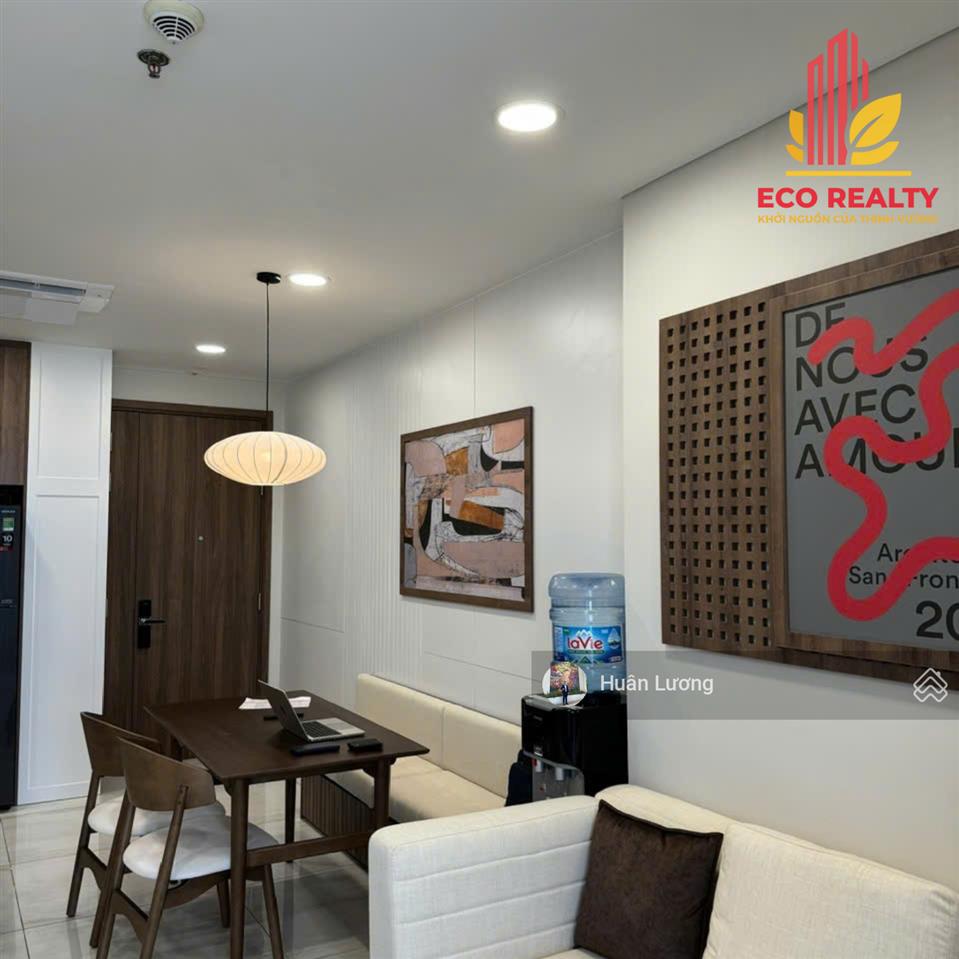 Giảm giá 200tr cần bán căn góc 2pn2wc 78m2 full nội thất, view thoáng đẹp tại kingdom 101, q10