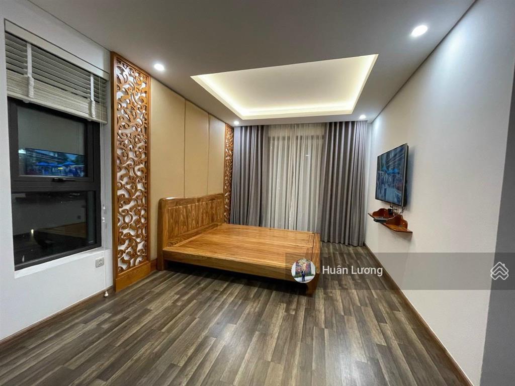 Cần bán căn 3pn  107m2, 2wc đã có sổ hồng view q1 có ban công đôi siêu đẹp tại hà đô centrosa q10