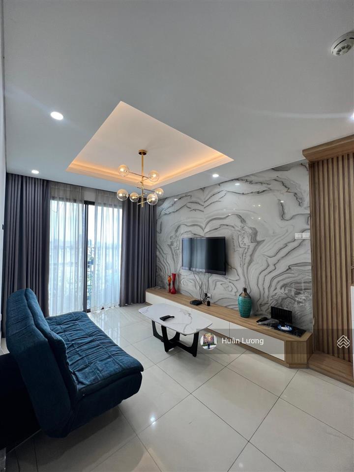 Cần bán căn 3pn  107m2, 2wc đã có sổ hồng view q1 có ban công đôi siêu đẹp tại hà đô centrosa q10