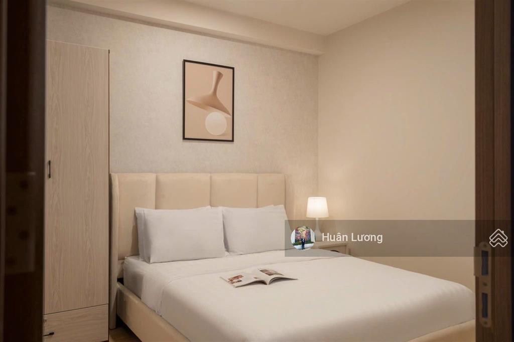 Hot new! thiện cần bán nhanh căn góc 3pn2wc view pháo hoa q1 đã có sổ tại kingdom 101, q10