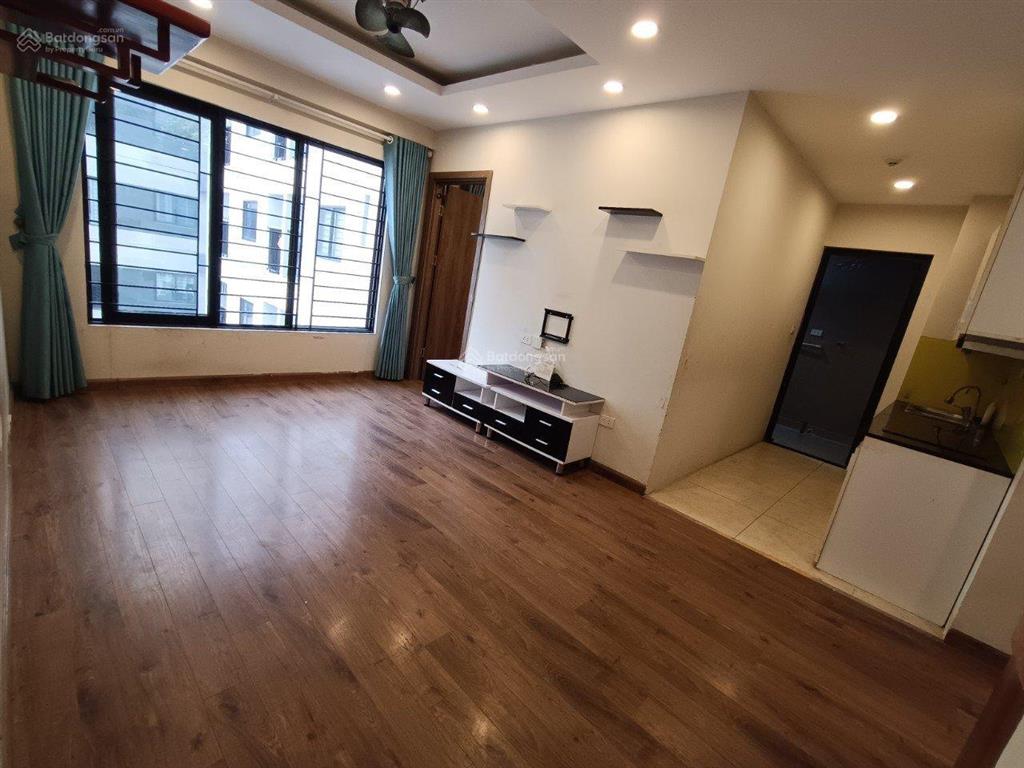 Chính chủ bán căn 56m2 tầng cao giá nét 3,85 tỷ. sổ đỏ chung cư nguyễn đức cảnh. 0913 812 ***
