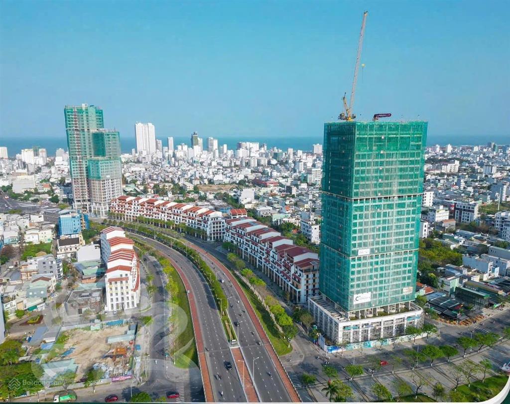 Bán biệt thự tại sun cosmo residence, giá thỏa thuận, 250m2, 4pn, 5wc, 3 tầng, hướng nam
