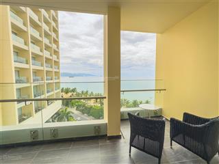 Bán căn hộ 2 phòng ngủ 90m2 mặt tiền biển the costa nha trang giá 11 tỷ đồng, đầy đủ nội thất