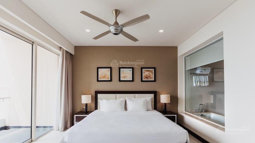 Bán căn hộ 2 phòng ngủ 135m2 the costa nha trang, view biển, full nội thất, giá 14.5 tỷ đồng