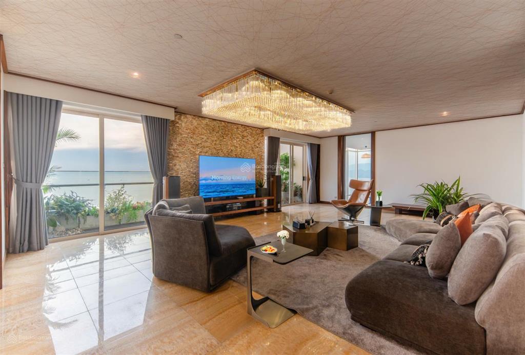 Bán căn hộ vip 4pn trọn mặt tiền biển tại the costa nha trang, giá 65 tỷ, nội thất sang trọng