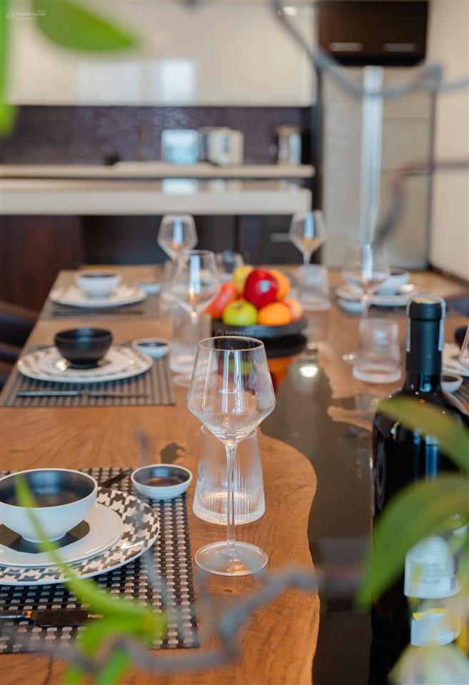 Bán căn hộ vip 4pn trọn mặt tiền biển tại the costa nha trang, giá 65 tỷ, nội thất sang trọng
