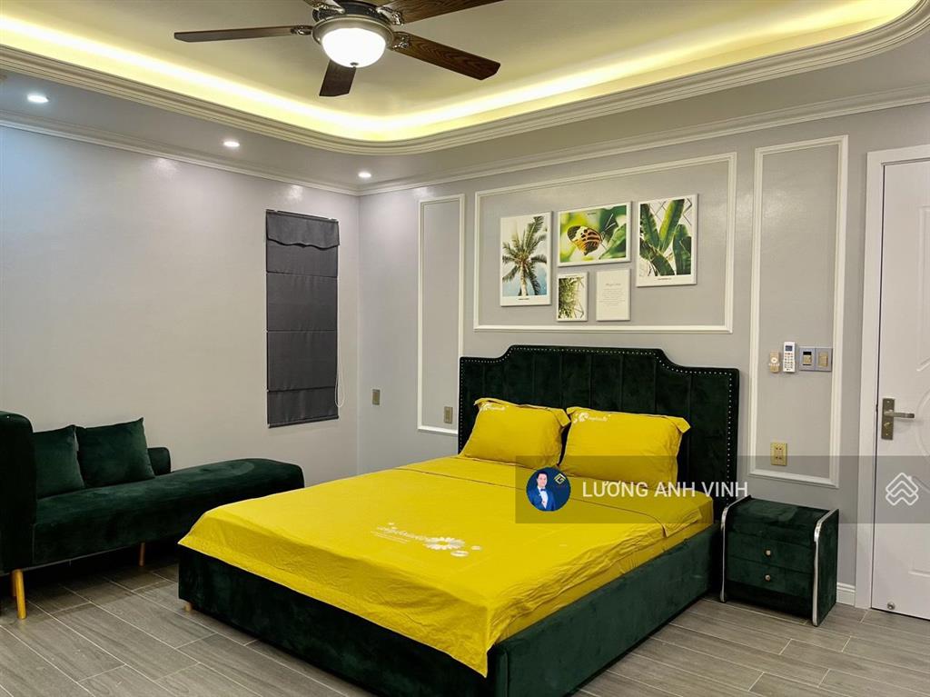 Bán nhà phố thương mại khu chợ đêm hạ long