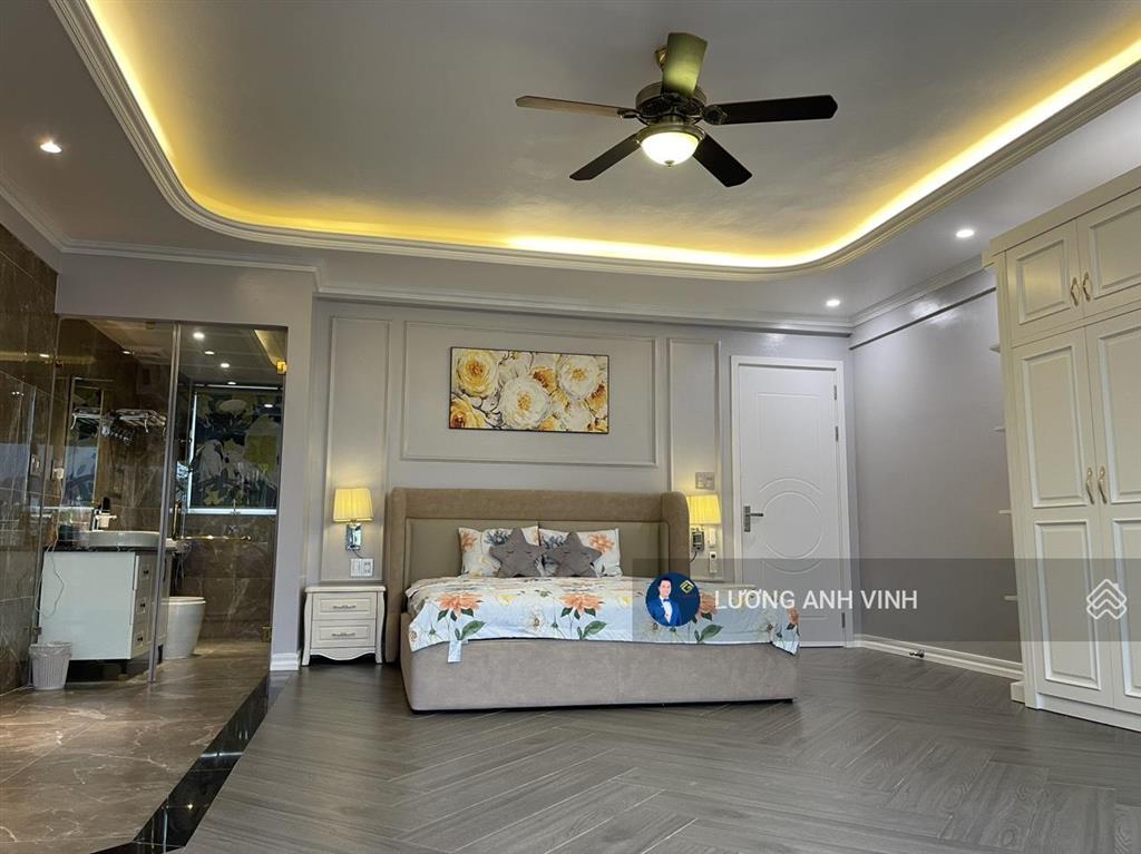 Bán nhà phố thương mại khu chợ đêm hạ long