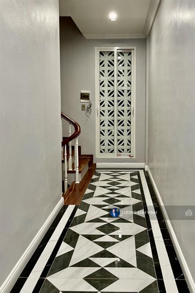 Bán nhà phố thương mại khu chợ đêm hạ long