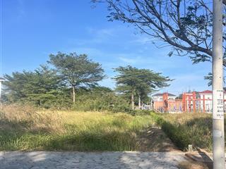 Cần bán nền nhà phố 2 mt dự án lamaisonde dt7,5x17 .127,5 m2 giá bán 6,5 ty đã có móng cọc