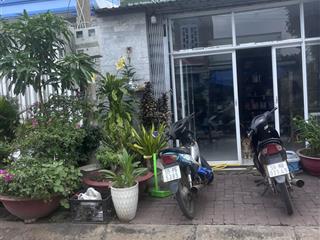 Bán nhà c4 da, long phú, cần giuộc, dt 5x20m(sử dụng 130m2) đường 16m có hdt . 0965 004 ***