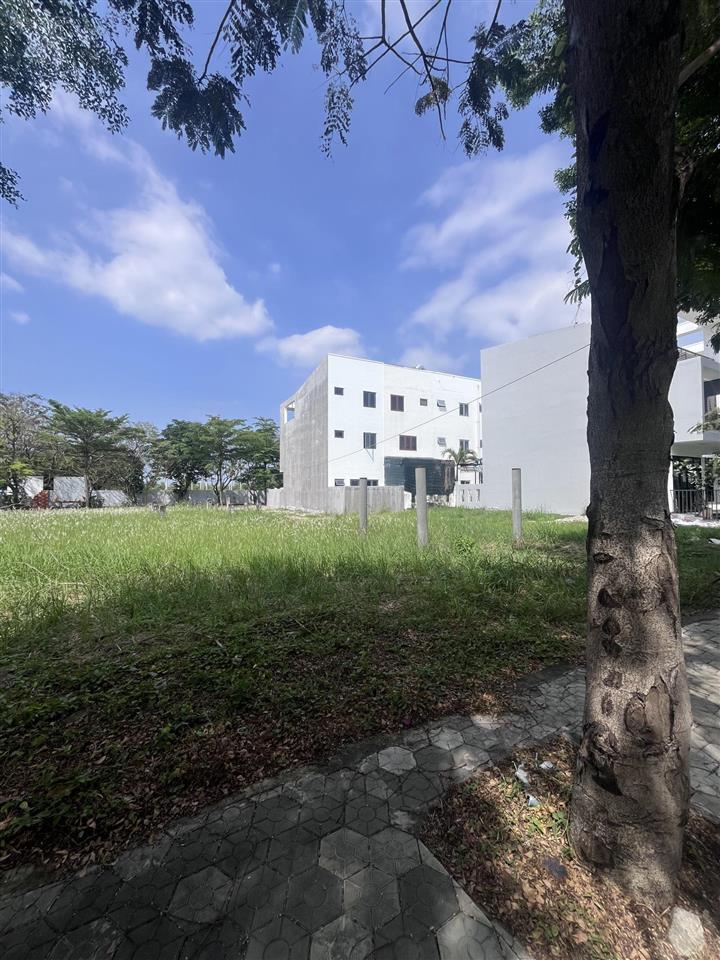 Bán nền nhà phố la maison de, phước lộc cần giờ, dt. 5x22. giá 4ty750  0965 004 *** mr huy