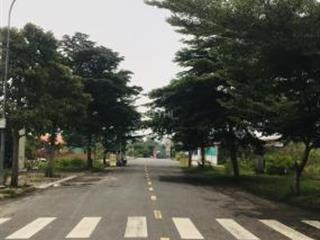 Cần bán nền nhà phố 90m2, khu dân cư xuất nhập khẩu, phú hữu, q9, sổ đỏ chính chủ giá rẻ cần bán