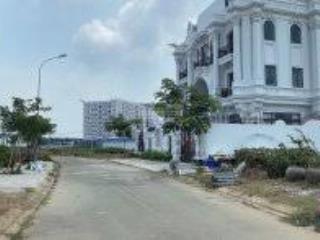 Cần bán lô đất biệt thự kdc phú nhuận, phước long b, tp. thủ đức, dt 288m2, vị trí đẹp