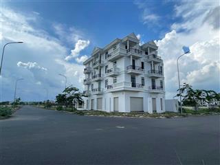 Bán nhanh lô 2 mặt tiền đường 21m khu 5 kđt long hưng, vị trí đẹp, kinh doanh tốt, giá 33 tr/m2