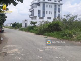 Chủ đất cần bán nhanh lô nhà phố, dự án mẫu giáo trung ương 3, phú hữu, quận 9