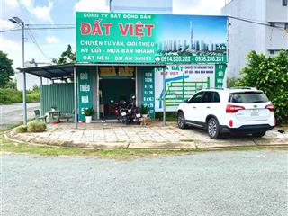 Bán 2 lô đất mặt tiền đường bưng ông thoàn tại dự án svhtt q9, dt 6x22m, giá 110tr/m2