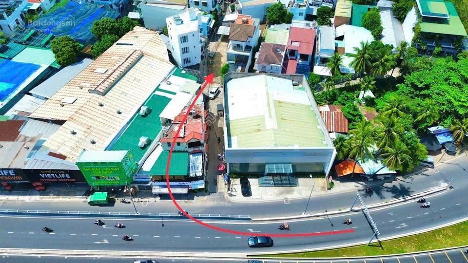 Bán lô góc hai mặt tiền gần đường 2310 tây nha trang