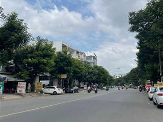 Bán đất sát mặt tiền 20/4a đặng thùy trâm 8x17m hxh. dtcn 130,2m2. giá chỉ 10.7 tỷ còn thương lượng