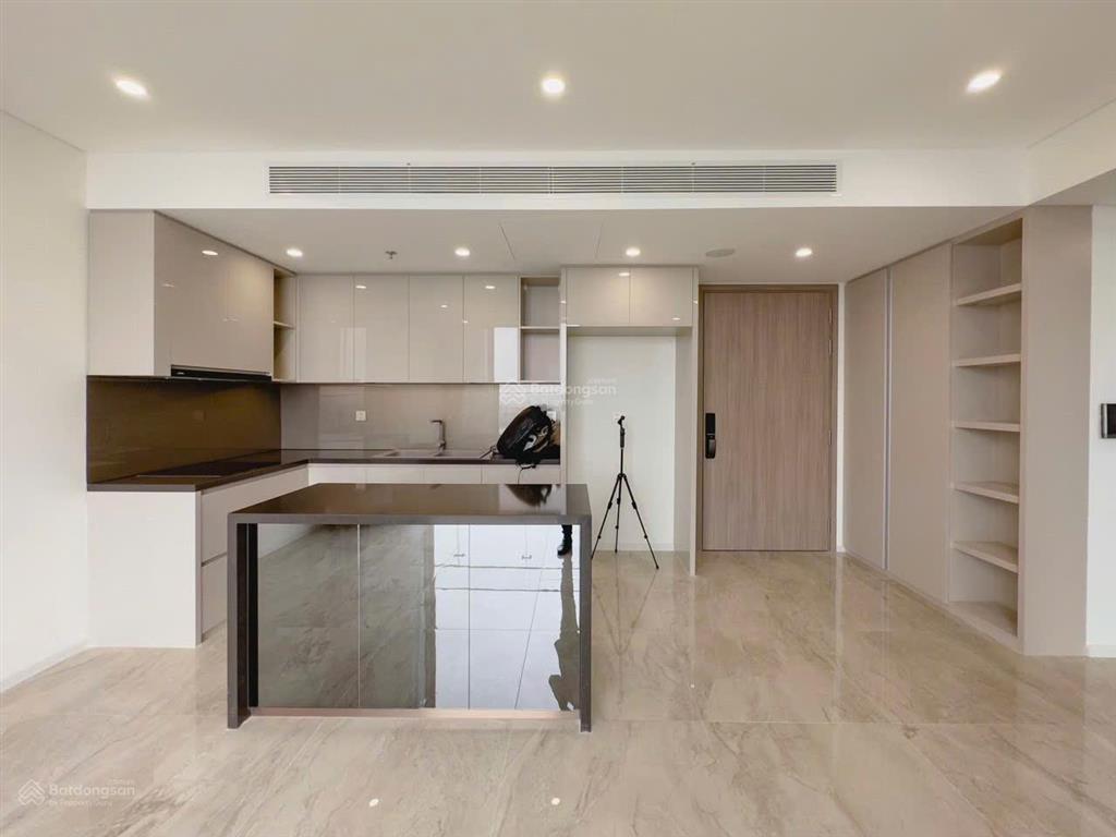 Căn hộ 2 phòng ngủ view sông, thaodien green, trục căn 04 dt 80m2. giá 17 tỷ.  0931 356 ***