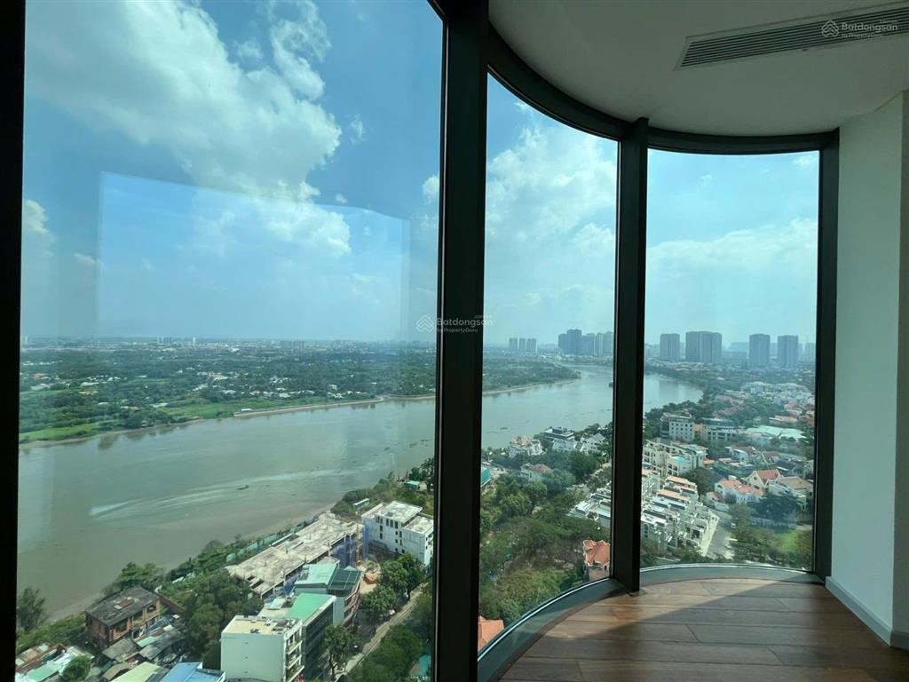 Giá tốt! căn 3 phòng ngủ 131m2  thảo điền green, 3 mặt view sông. giá 23tỷ.  0931 356 ***